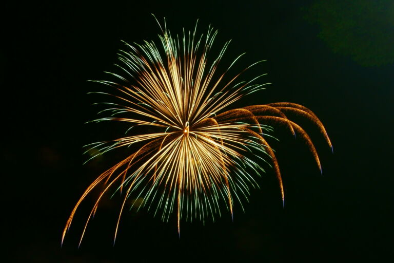 The featured image of 一眼レフやミラーレスで花火をキレイに撮影する方法