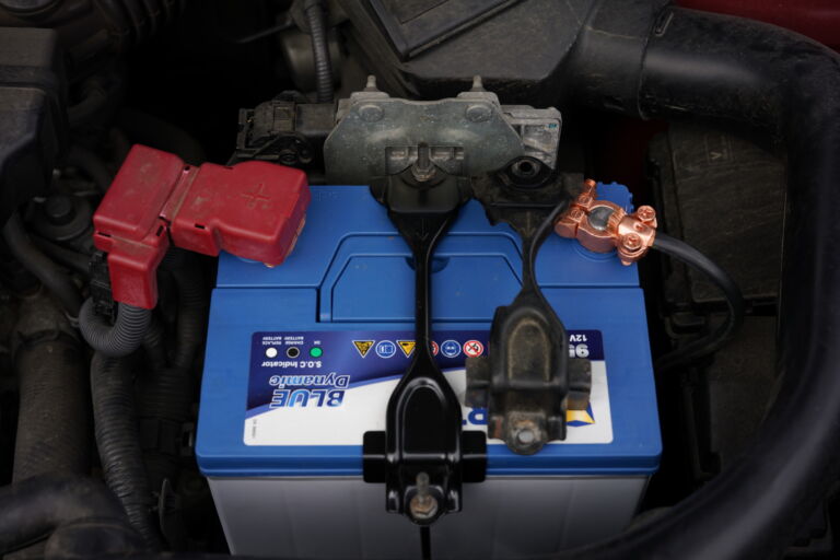 The featured image of エクストレイル NT31 のバッテリサイズを大きくする【DIY】